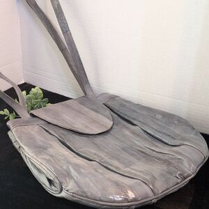 Elegant Gray Leather Shoulder Strap Purse